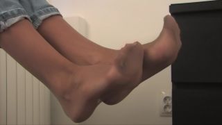 xxx video clip 3 madeline femdom fetish porn | Feet Jeans — Karly — She will ask you to suck her long toes | soles-8