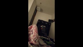 Alemon420 - dimenticarmi di essere in vacanza in Puglia e svegliarmi durante la notte , eccitato.-1