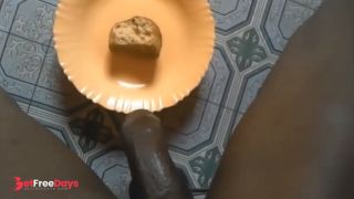 FREAKY TEEN CUMMING ON SNACK BEFORE EATING IT-5