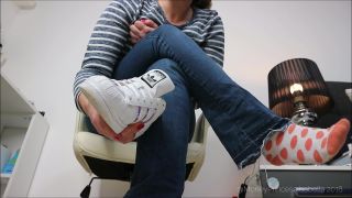 online porn video 40 Princess Isabella – Addicted Sneakers Sniffer - fetish - fetish porn lady chantal femdom-5