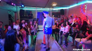 Party Hardcore Gone Crazy Vol. 30 Part 5 - Cam 2-2