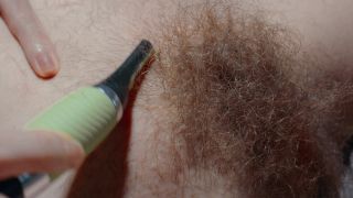 Pt 2FFeZine - Hairy Buzz Buzz-3