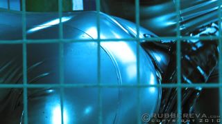 LatexRubberVideos005986-1