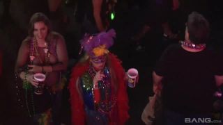 Jenna Loves Mardi Gras-9