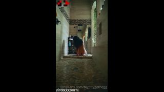  big tit BigTittyGothEgg Always Masturbates Before Taking A Shower Bigtittygothegg-1