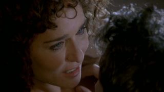 Valeria Golino – Il sole nero (2007) HD 720p!!!-6