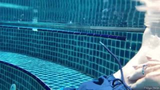 Sobestshow, Freya Stein - public handjob in the pool, under water , bbw amateur big on russian -5