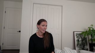 yogabella step-Sister Practices Kissing Custom Vid-1