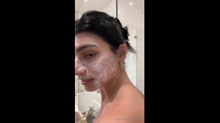 Mia Khalifa Shower Big Boobs Solo 1 Onlyfans (Big Tits porn)-0