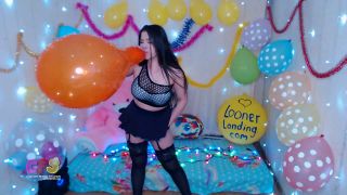 Custom Fetish - Kitten 3 Balloon B2P Topless HD - Fetish-3