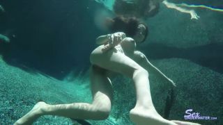 Sexunderwater.com- Emily Mena Dildo Play-7