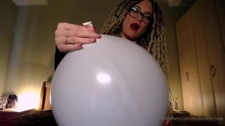 Badassbitchvip - blowing white balloon but dont pop balloon fetish for looners 06-07-2021-9