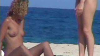 Coccozella-SiteRIP 0204-sandfly-nudism-4-2