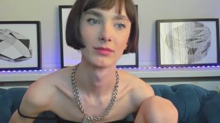 Shemale Webcams Video for April 18, 2021 – 04 Webcam!-1