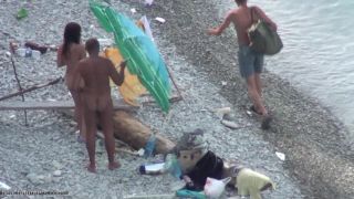 clip 31 Voyeur sex in public places beach on voyeur -4