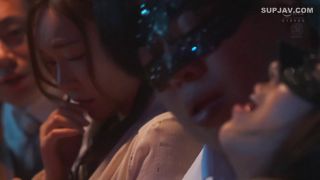 Reducing Mosaic JUQ-858 ハプニングバー人妻NTR 「あなたのためよ…」と言っていた妻がいつしか群がる男たちに夢中になっていた。 実浜みき-1