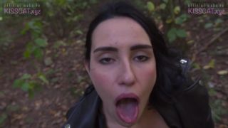 Kiss Public - I dont Swallow on first Date-9