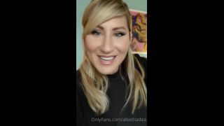 alkethadea 58048976 Happy Thanksgiving! Here's the mini Q&A since the  livestrea   01 5f838222a9b0536bacc71-2