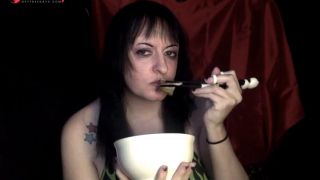 [GetFreeDays.com] Dumb bitch eats dumplings and fucks herself Adult Clip December 2022-5