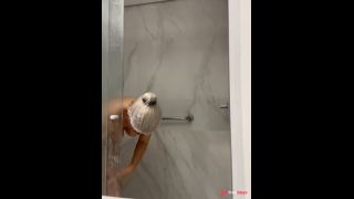 Shaving Pussy And Legs In The Shower-9