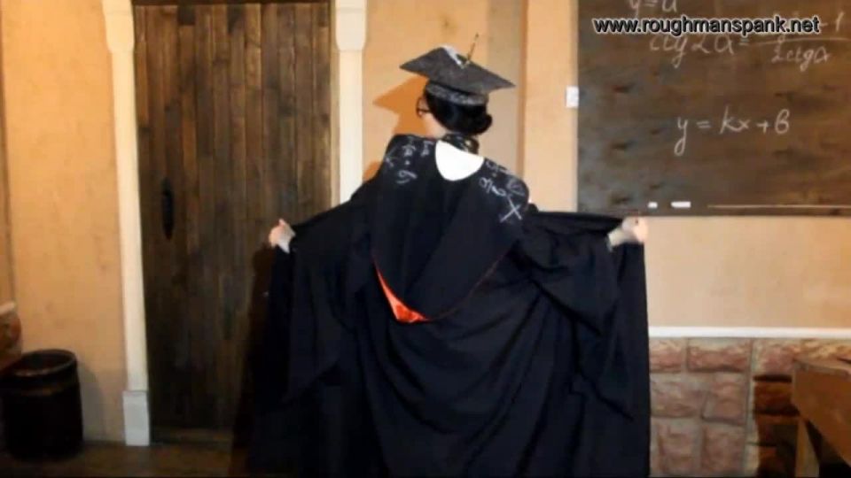 RoughManSpank net burl-math-clip