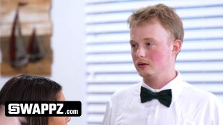 6220 Cougars Catfished Into Filthy Swap-0