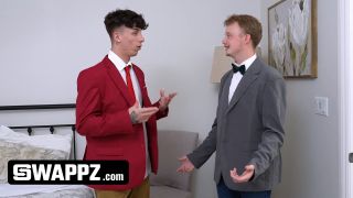 6220 Cougars Catfished Into Filthy Swap-2