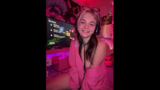 Milf Payton Preslee, Payton Jugs for Wiener Hugs Payton Preslee from Jugs for Wiener Hugs Pa-4