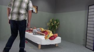 1692SpankingServer[Faphouse] - Sissi Paddling - 1729-1
