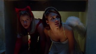 Jessica Alba – Idle Hands (1999) HD 1080p!!!-6