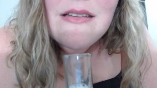 M@nyV1ds - GoddessLisa_Lux - Saliva Shot-7