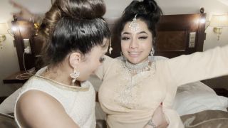 Yasmina Khan Touching Each Other For The First Time In Years Onlyfans (Pornstar)-3