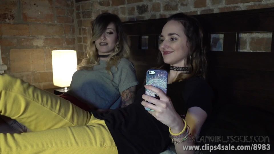 free online video 22 slim fetish femdom porn | Mikaila & Ninas Instagram Selfies | fetish