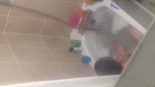 Voyeur 11906-my sister in the bath-6