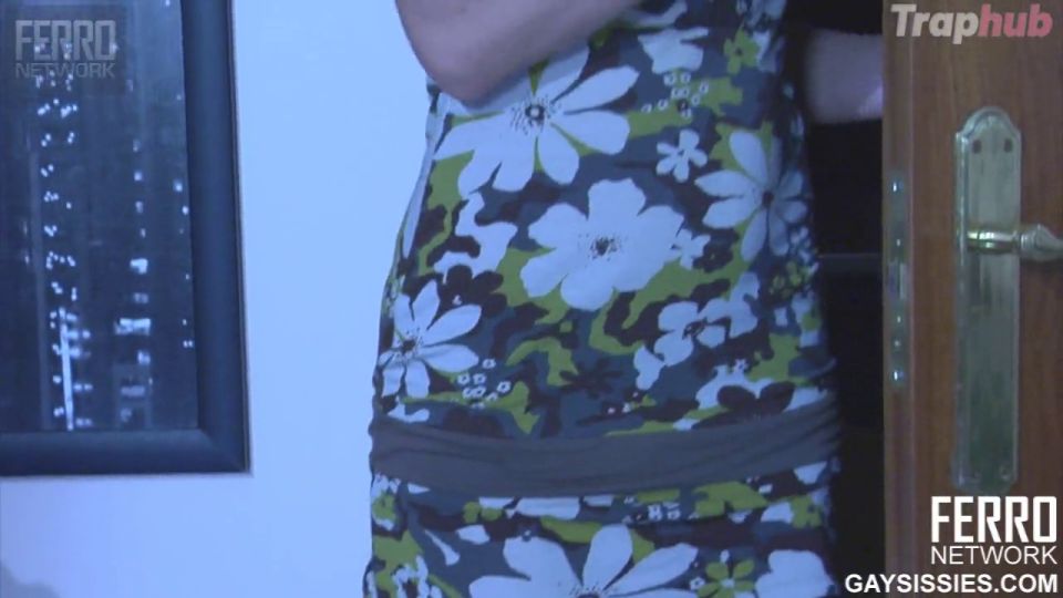 Trans Sasha (Shemale porn)