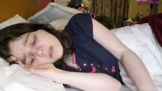 Big Ass porn EveYourApple – Thunderstorm A Daddy Daughter Night EveYourApple-3