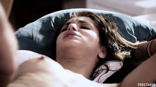 Uma Jolie Transformation: Sibling Desire Unleashed!-9