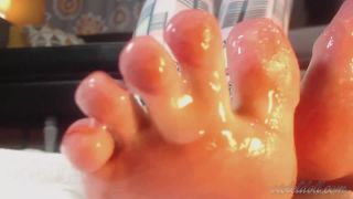 Violet Doll – Clean My Feet Cuck – Footworship, Foot Fetish - femdom - fetish porn lycra fetish-8