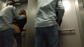 Amateur Fuck In Elevators - Public-3