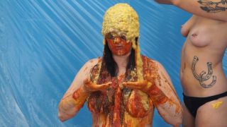 Custom Fetish - Valencia s 1st Mass Food Messy CLOSE UP - Fetish-1