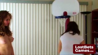 Amateur Porn A foot licking session following a strip Snip Basketball game-6