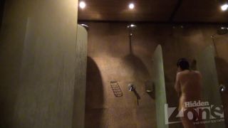 Voyeur 11261-One of the girls-4