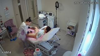 Hz Voyeur in cosmetic salon 14-6