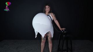 Custom Fetish - Cinthya s First Balloon Stuffing Cam 1 - Fetish-5