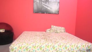 Anna Bell Peaks - Lovin & Up - Tattoo-0