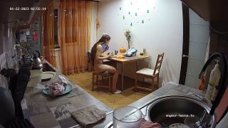 Flamy Nika 23 01 22 ariela kitchen 720p-2