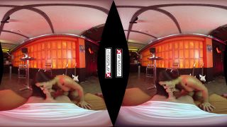 Vrcosplayx presents Susy Gala in Grand Theft Swallow X Cosplay-5