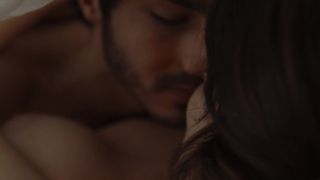 Adriana Ugarte, Silvia Alonso - Durante la tormenta (2018) HD 1080p!!!-7