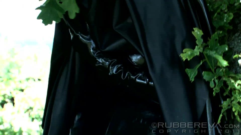 [GetFreeDays.com] 2011 HEAVY RUBBER OUTDOOR ROMP Part 03 latex hood porn