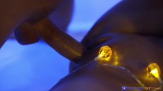 Joker gives wonder woman a massage - [Hardcore porn]-5